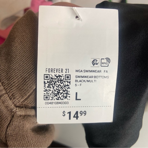 Forever 21 Size Large Swim Suit Bikini Set Black Tropical Print Vibrant Colorful - Picture 8 of 9